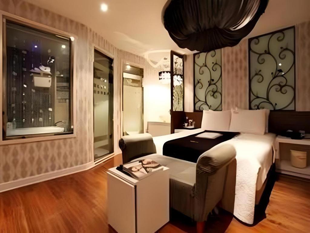 Fox Hotel Сеул Экстерьер фото